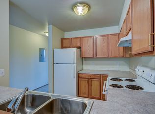 1486 NW Falls Creek Loop UNIT 3, Oak Harbor, WA 98277