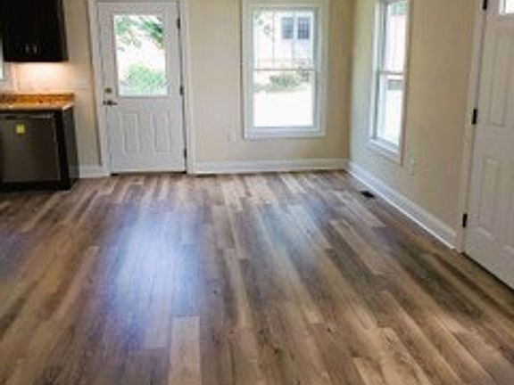 3rd image of 2656 Greenport Dr