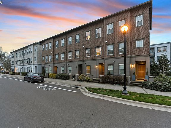 3rd image of 28829 SW Villebois Dr