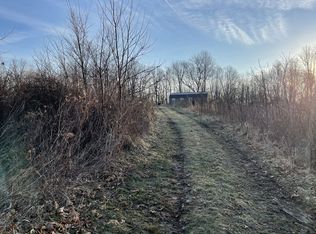 7762 Jones Rd, Alma, IL 62807