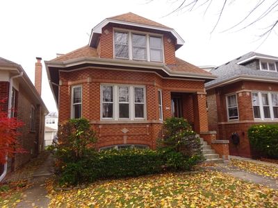 4242 N Monitor Ave, Chicago, IL, 60634