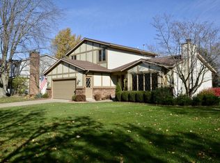 1476 Stark Ave NW, Grand Rapids, MI 49534