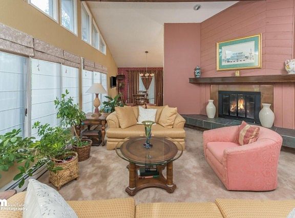 5th image of 8431 Pioneer Dr