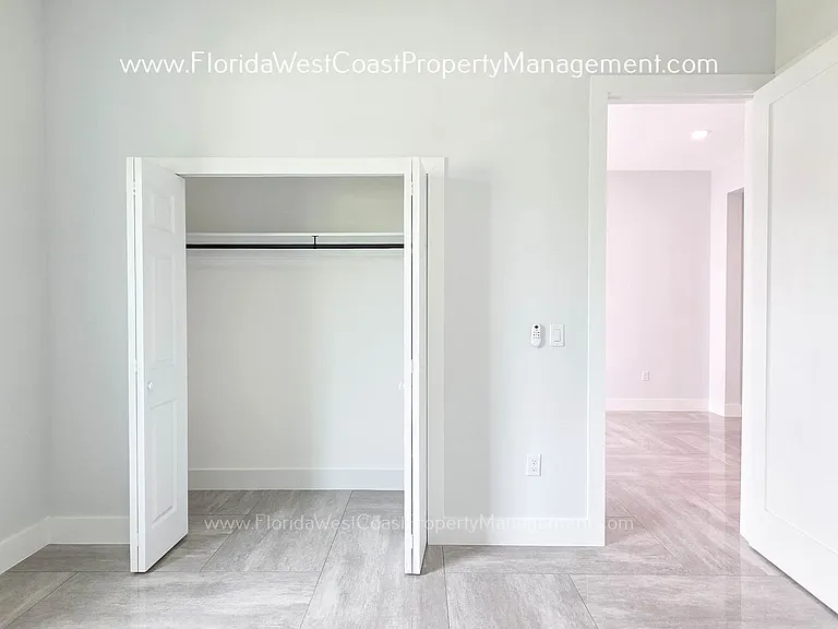 9225 Raes Creek Pl — Photo 31