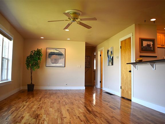 4th image of 11865 Lewis & Clark Dr