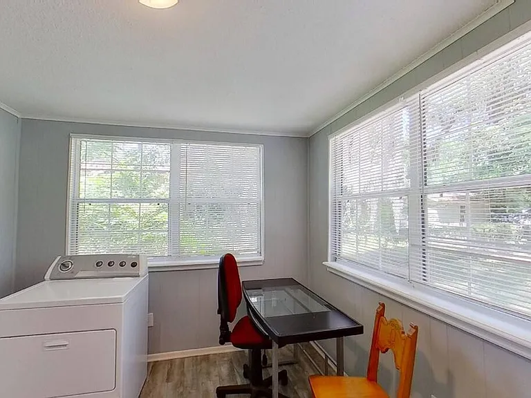 5769 Cedar Oaks Dr — Photo 6