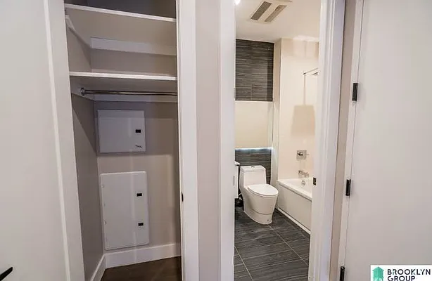 Rented by Brooklyn Group | media 21