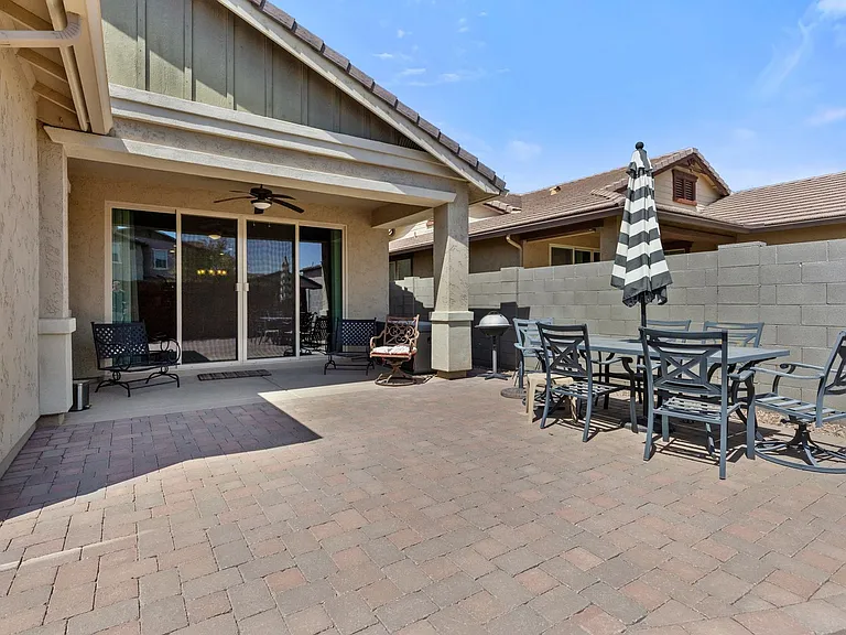 3859 E Welton Ln — Photo 29