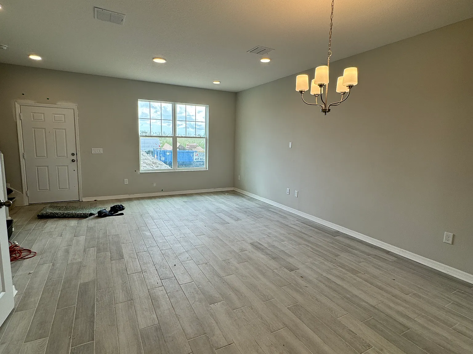 3 bed, 1691 sqft, $2,750 — Photo 3