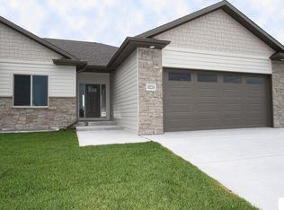 10224 S 26th St, Roca, NE 68430