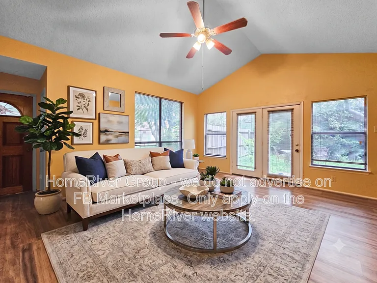 9418 Whisper Point — Photo 1