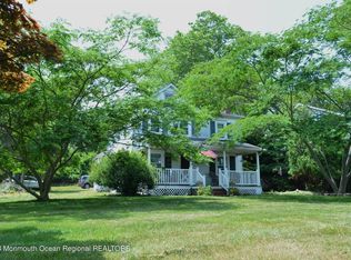 2103 Old Mill Rd, Spring Lake, NJ 07762