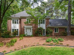 5693 Denton Cir, Norcross, GA 30092