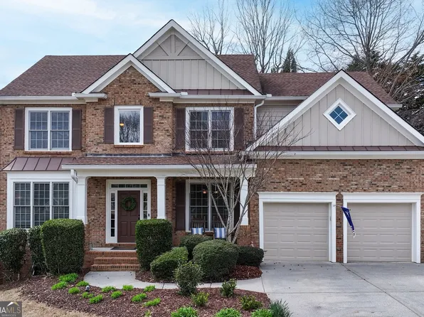 7630 Tenspeed Ct, Flowery Branch, GA 30542