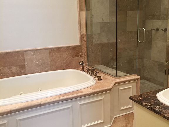 5th image of 429 N 11th St #108
