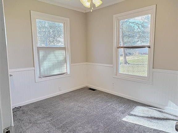 2nd image of 626 Charles St