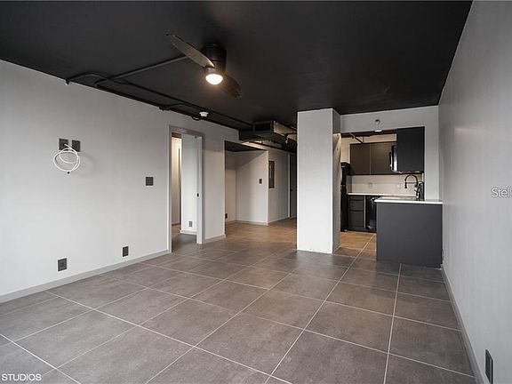 2nd image of 400 E Colonial Dr APT 105