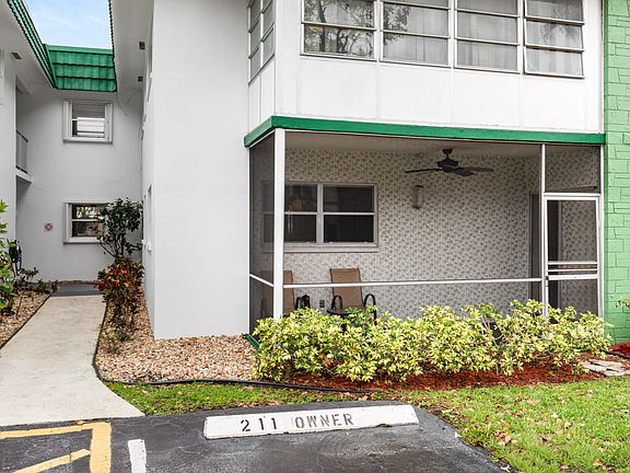 3rd image of 2271 NW 48th Terrace #111