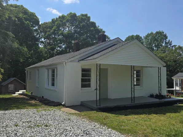 314 S 7th St, Easley, SC 29640