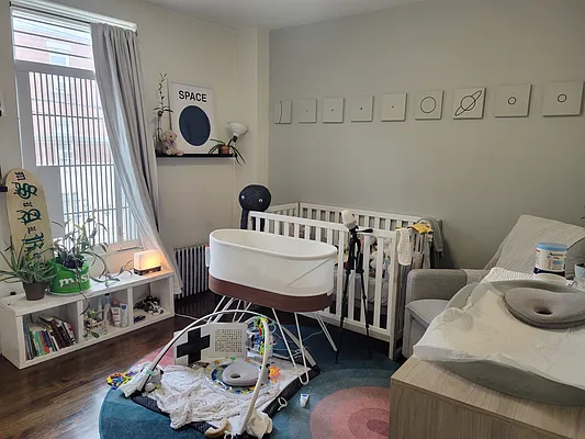 Rented by MCR Realty | media 16