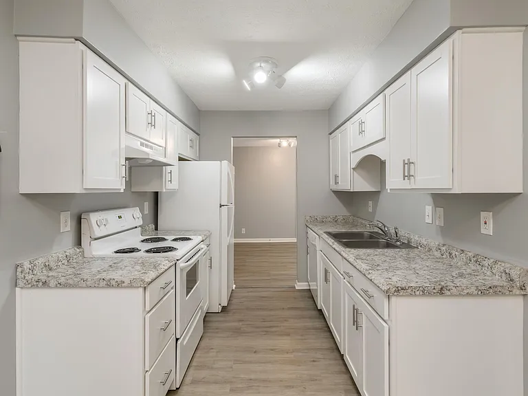 9104 Cedarpark Ln #C — Photo 8