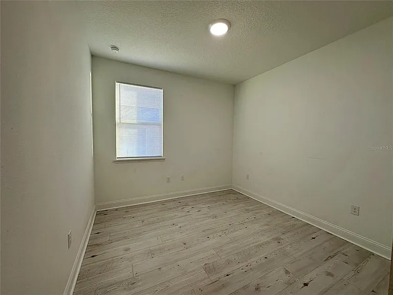 43 Waverly Ln — Photo 20