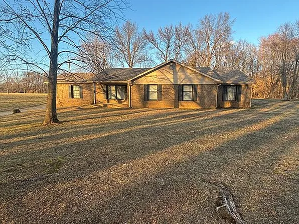 5529 J Royster Rd, Corydon, KY 42406