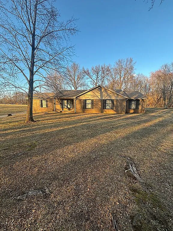5529 J Royster Rd photo 1