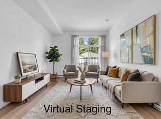 708 Edgar Ave #214, Coquitlam, BC V3K0H3