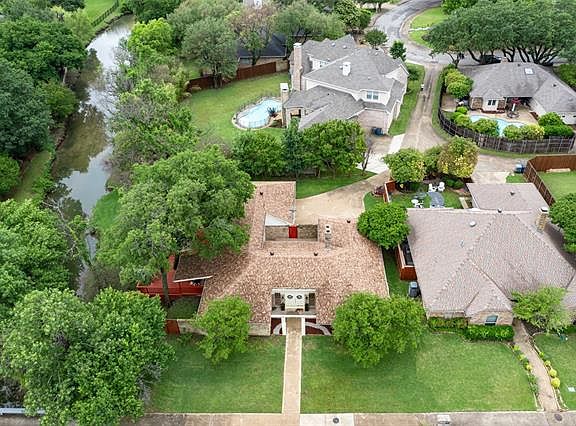 2nd image of 6808 McCallum Blvd