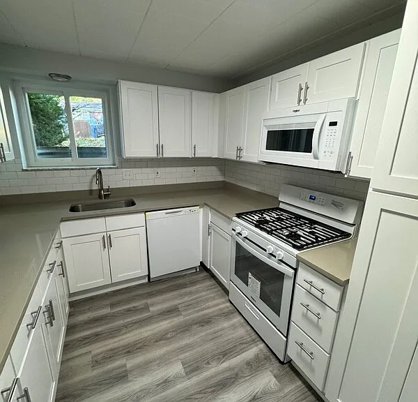 908 Erdner Ave #3 — Photo 1