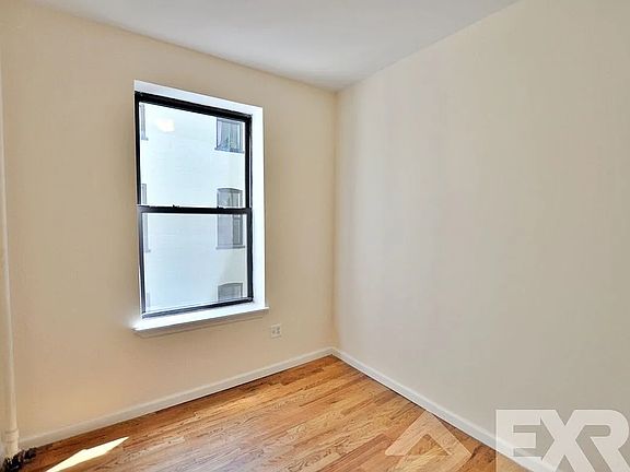 4th image of 260 Gates Ave APT 1D