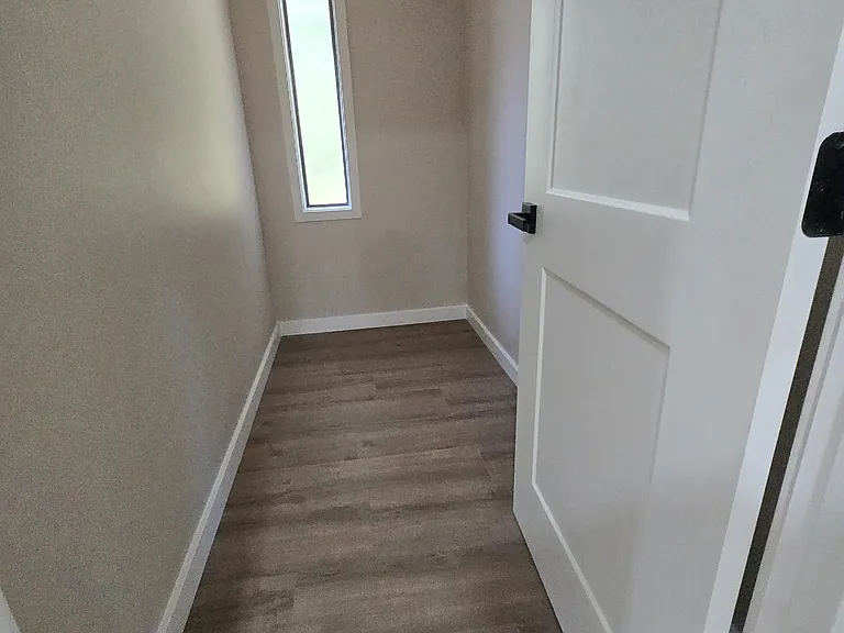 Master walk-in-clost