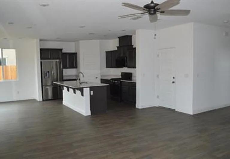 2447 Quesada Dr — Photo 18