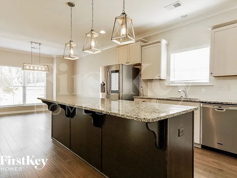 744 Helena Station Dr — Photo 8