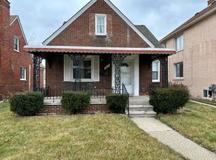 7815 Indiana St, Dearborn, MI 48126