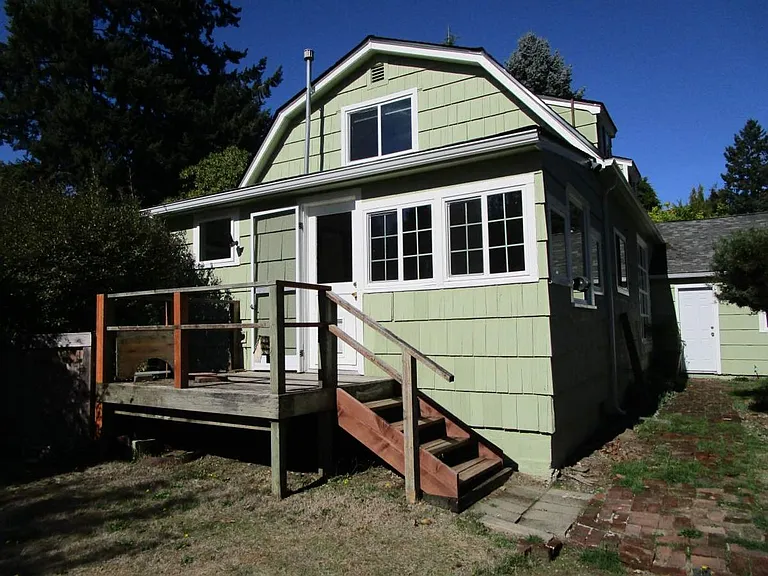 10714 Marietta St SW — Photo 29