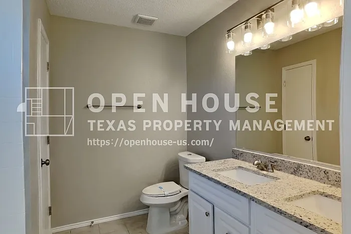 124 Stanford Dr — Photo 9