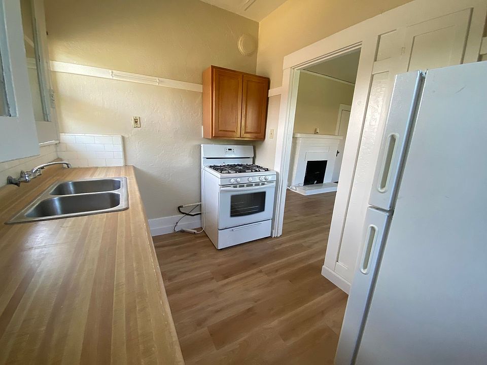 2nd image of 716 E Santa Clara St APT 6