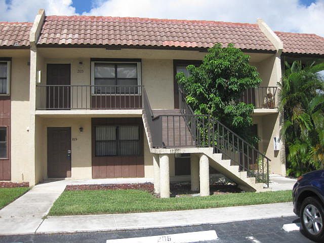 1st image of 5987 Forest Hill Blvd APT 105