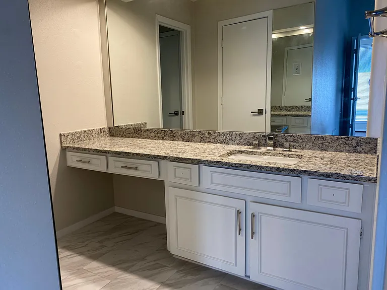 3936 Travis St — Photo 12