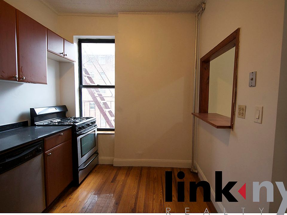 1st image of 500 W 123rd St APT 4