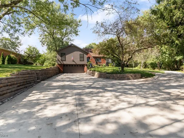 370 N Cleveland Ave, Mogadore, OH 44260