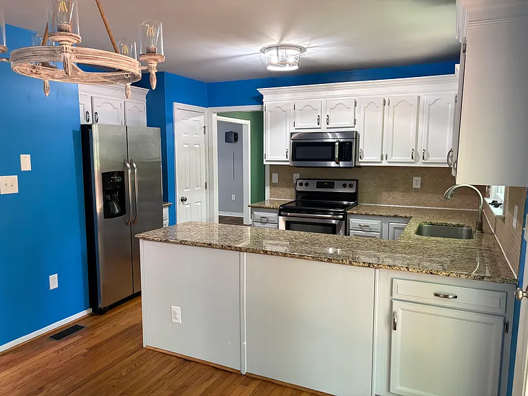 5605 Chatmoss Rd — Photo 9