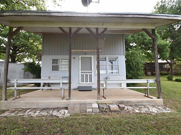 4th image of 214 Island Dr