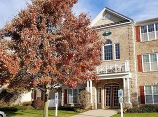 216 Sophee Ln, Lakewood, NJ