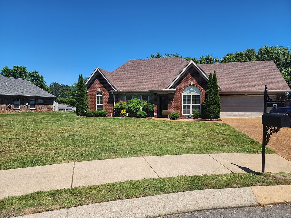 1st image of 121 Baylee Ct