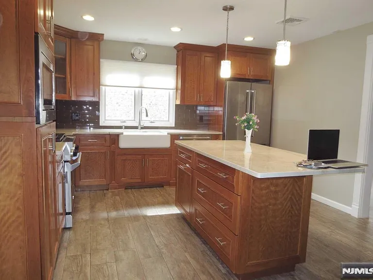 456A Glen Ave #A — Photo 10