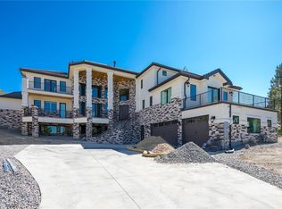24389 E Glasgow Cir, Aurora, CO 80016