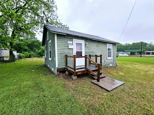 120 Moore St N, Sulphur Springs, TX 75482